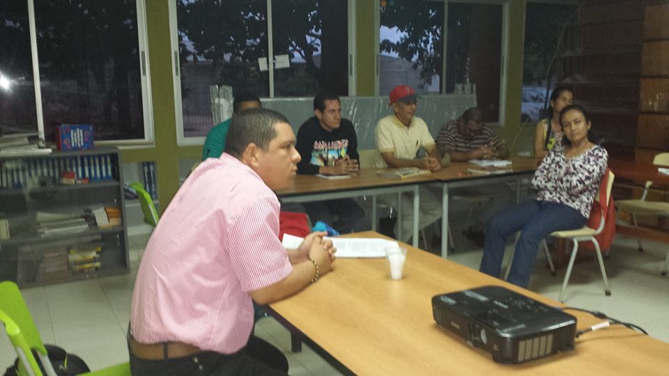 Participantes del seminario de pensamiento crítico